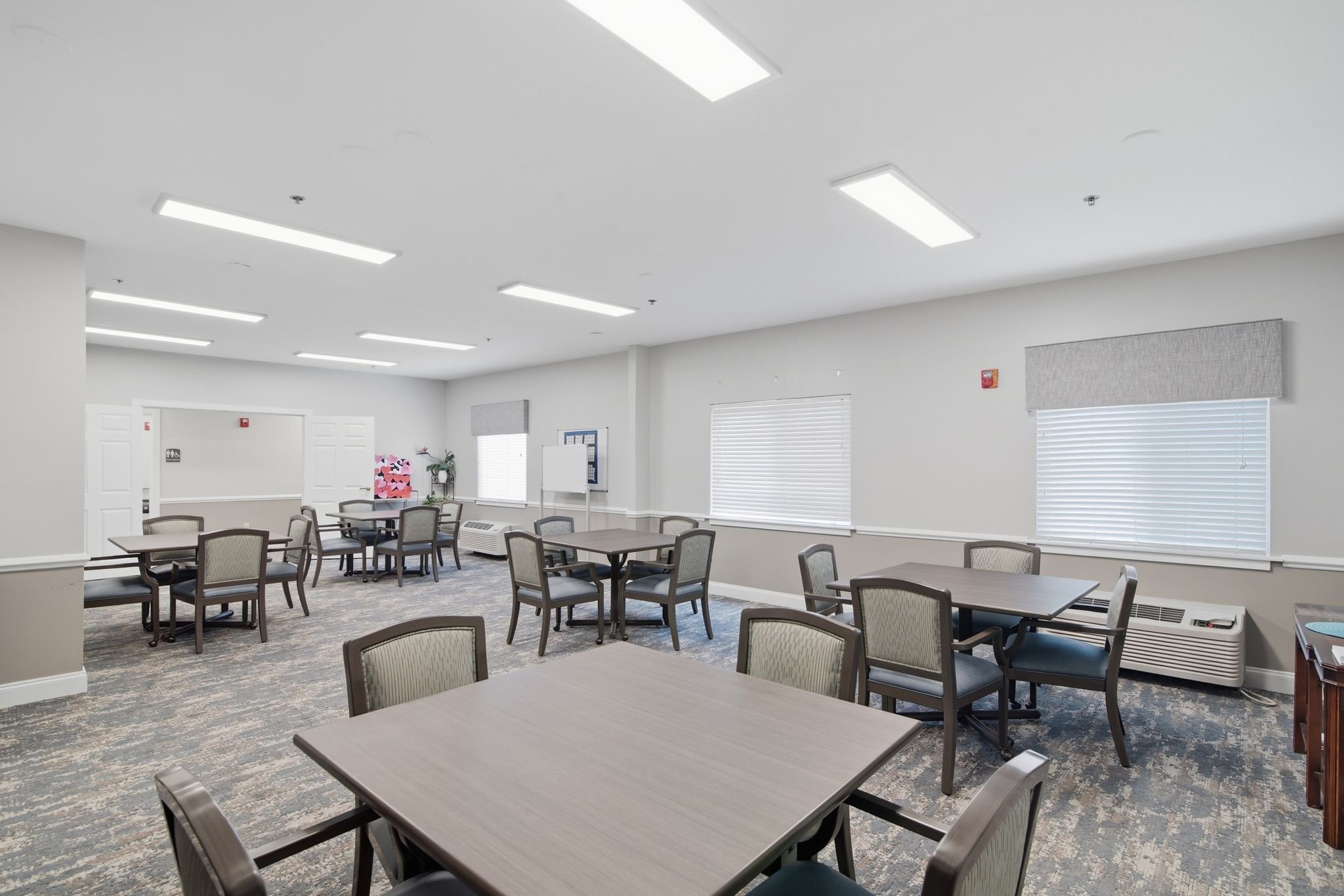 16_1628_Old_Donation_Pkwy_Virginia_Beach_VA_23454-Dining_room-homejab_228659-32